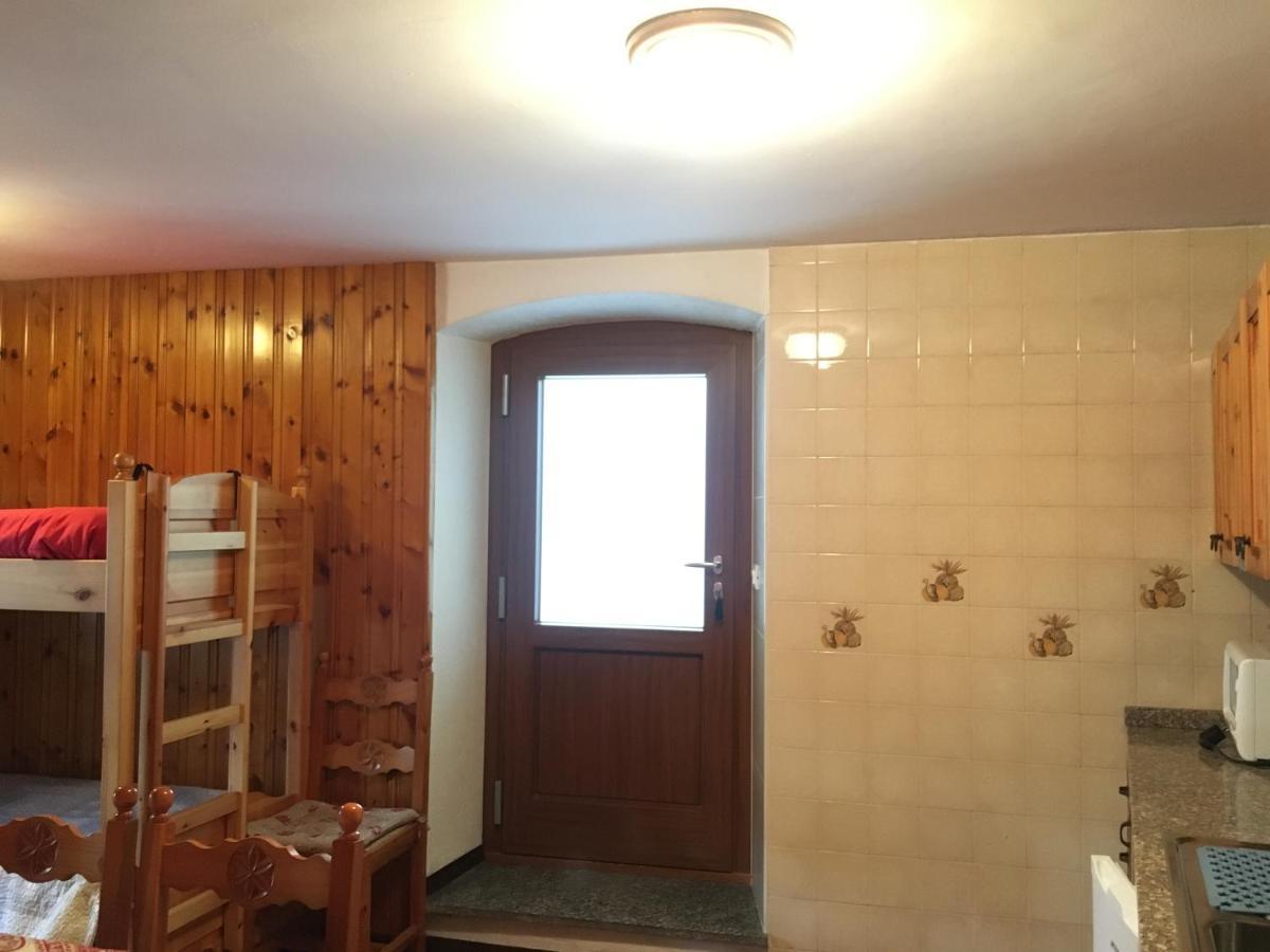 Ferienwohnung Il Tipico Aosta Exterior foto